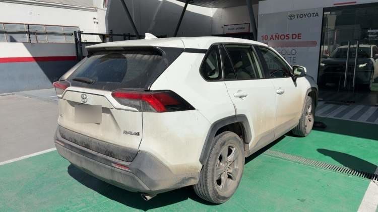 Toyota Rav 4 2.0 Le 4x2 Cvt At 5p año 2022