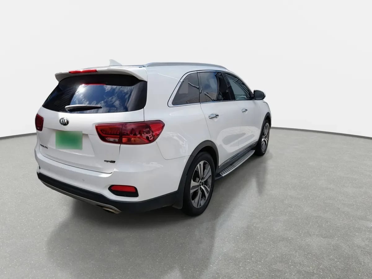Kia Sorento 2.4 Gtl 2wd Special Pack At6 5p año 2020