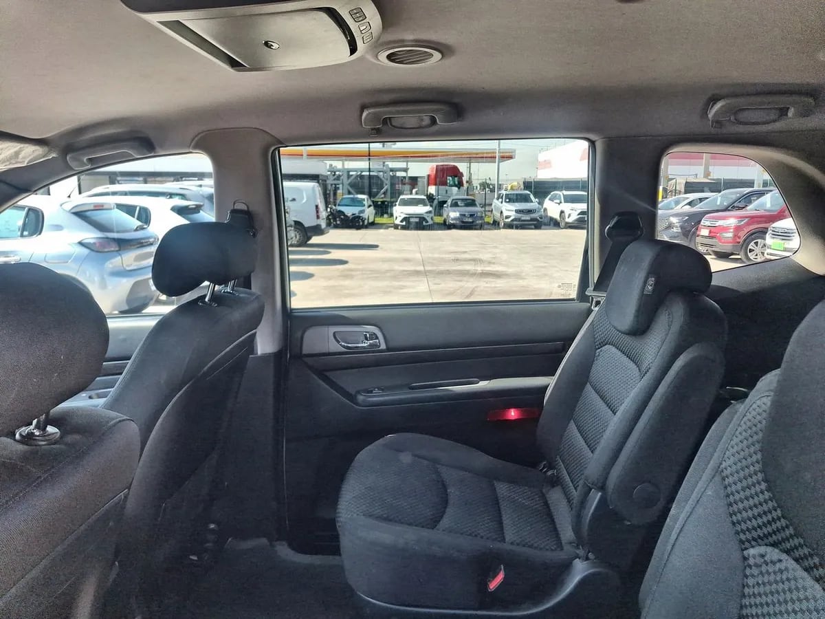 Ssangyong Stavic 2.2 Diesel 2wd At 5p año 2019