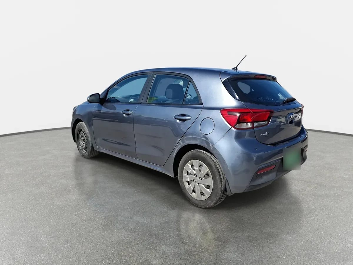 Kia Rio 5 1.4 Ex 4x2 Ac 6mt 5p año 2019