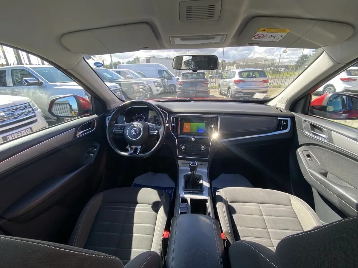 MG Mg Rx5 1.5t Comfort 2wd Mt 5p año 2021