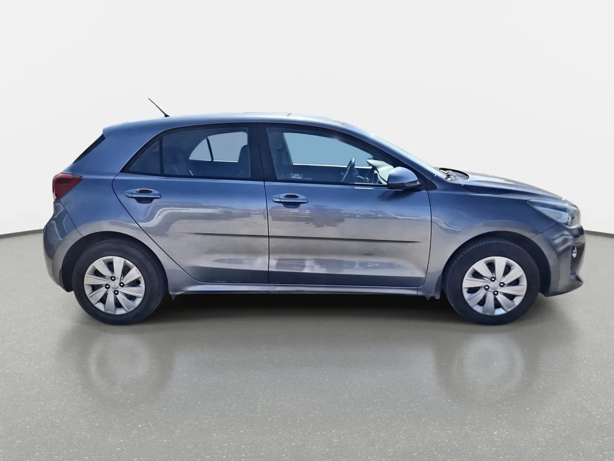 Kia Rio 5 1.4 Ex 4x2 Ac 6mt 5p año 2019