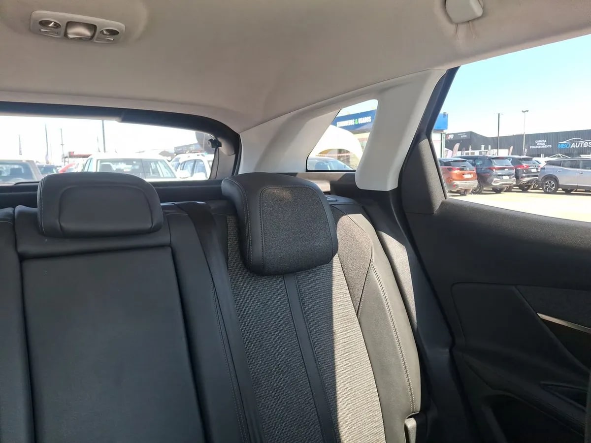 Peugeot 3008 1.6 Allure Pack Thp 4x2 165 Eat6 5p año 2021