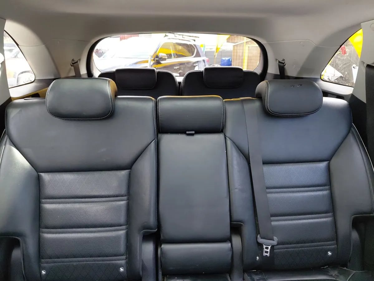 Kia Sorento 2.4 Gtl 2wd Special Pack At6 5p año 2020