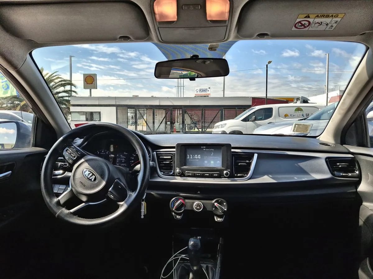 Kia Rio 5 1.4 Ex 4x2 Ac 6mt 5p año 2019