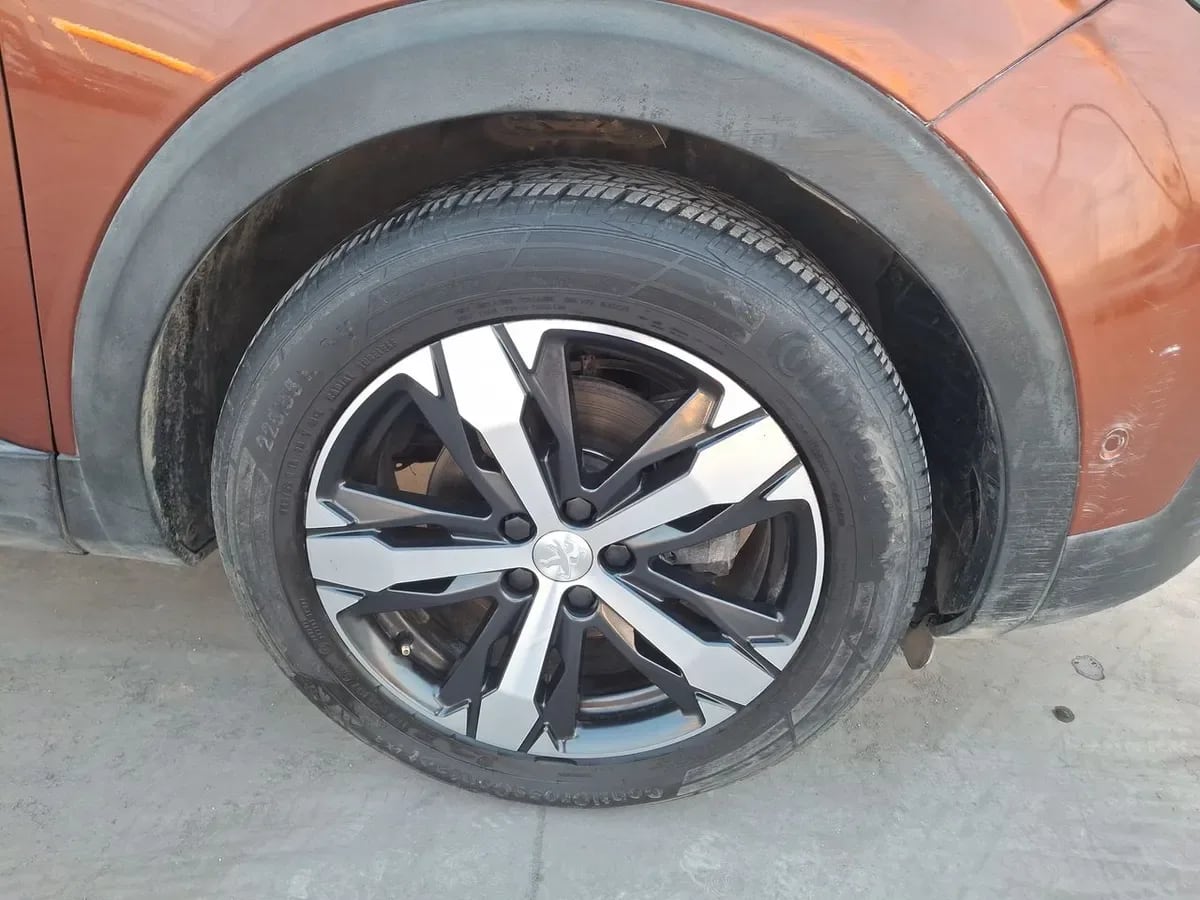 Peugeot 3008 1.6 Gt Puretech 4x2 180 Eat8 5p año 2021