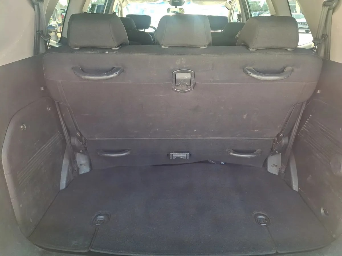 Ssangyong Stavic 2.2 Diesel 2wd At 5p año 2019