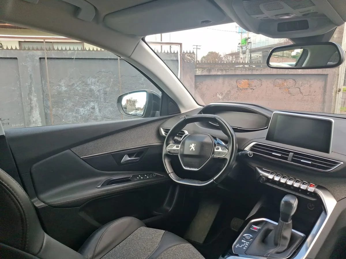 Peugeot 3008 1.5 Allure Bluehdi Diesel 4x2 130 Eat6 5p año 2021
