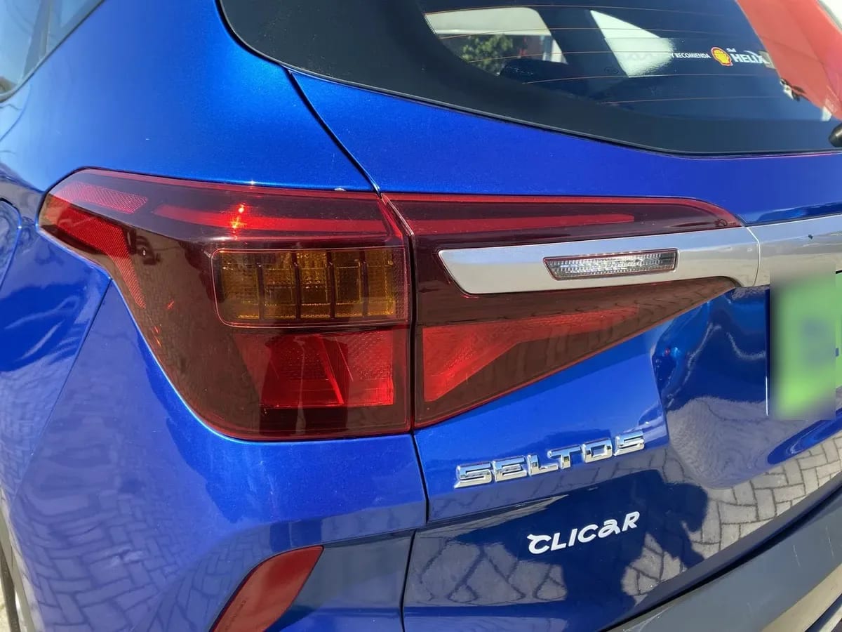 Kia Seltos 1.6 Ex 4x2 6at 5p año 2021