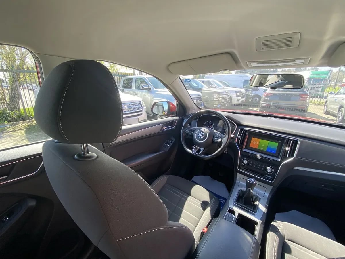 MG Mg Rx5 1.5t Comfort 2wd Mt 5p año 2021