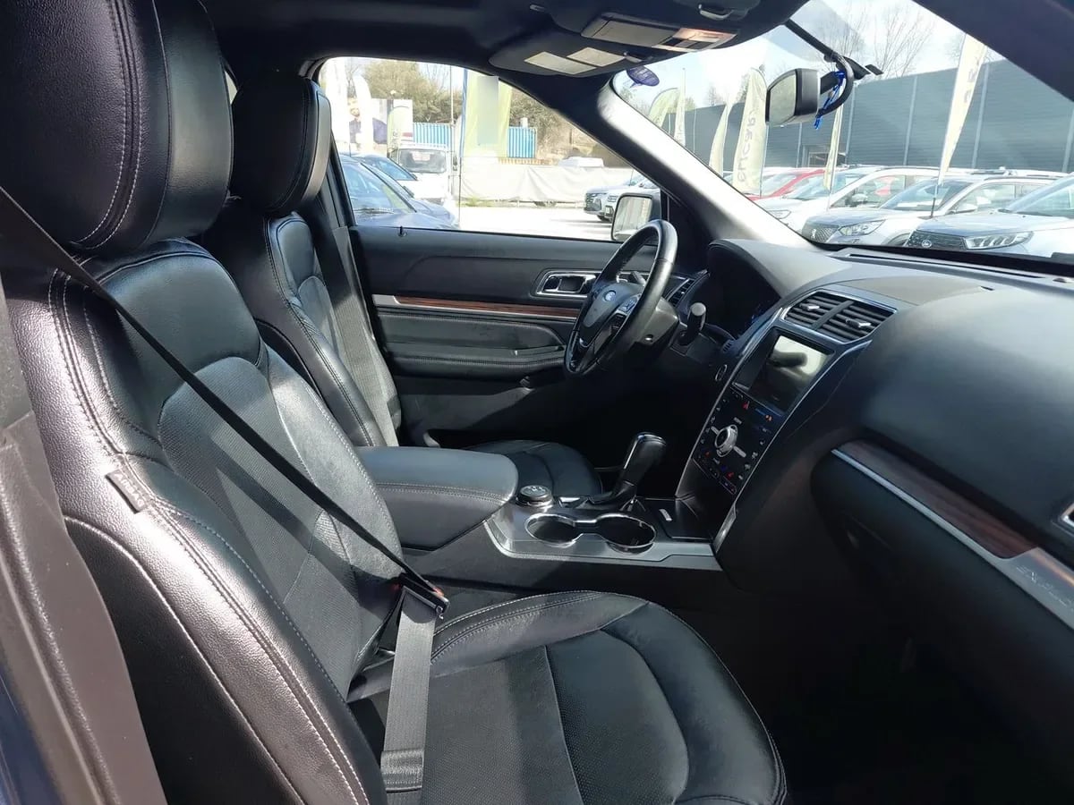 Ford Explorer 2.3 Limited Ecoboost 4x4 At 5p año 2019