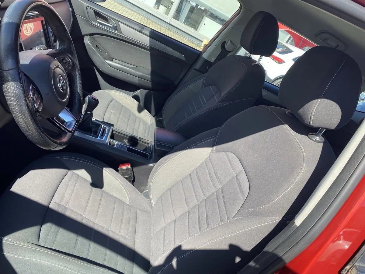MG Mg Rx5 1.5t Comfort 2wd Mt 5p año 2021