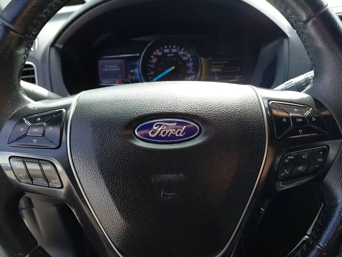 Ford Explorer 2.3 Limited Ecoboost 4x4 At 5p año 2019