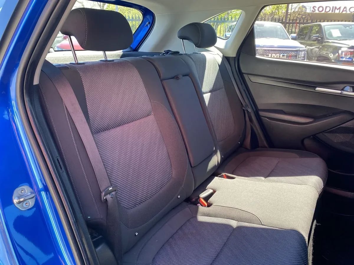 Kia Seltos 1.6 Ex 4x2 6at 5p año 2021