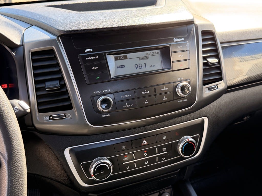 Ssangyong Grand Musso 2.2 Mt año 2022