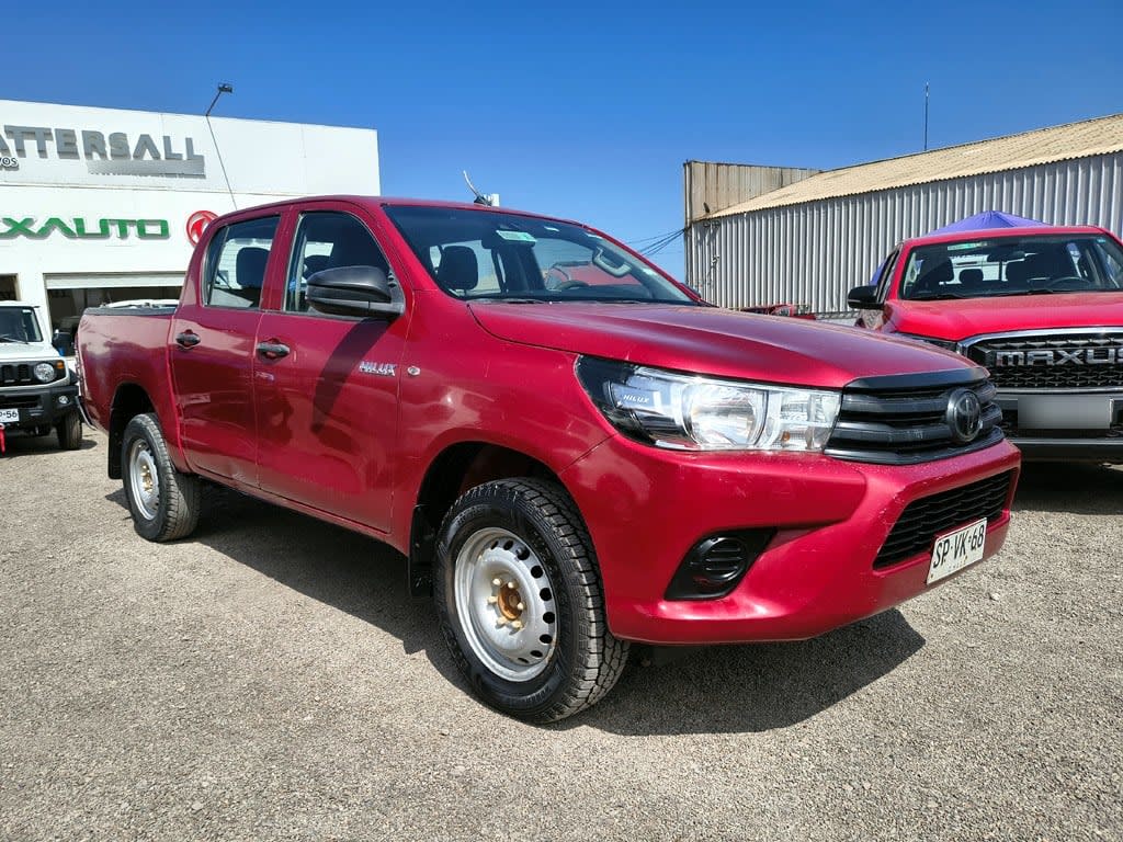 Toyota Hilux Tss 2.4 Diesel 4x2 T/m año 2023