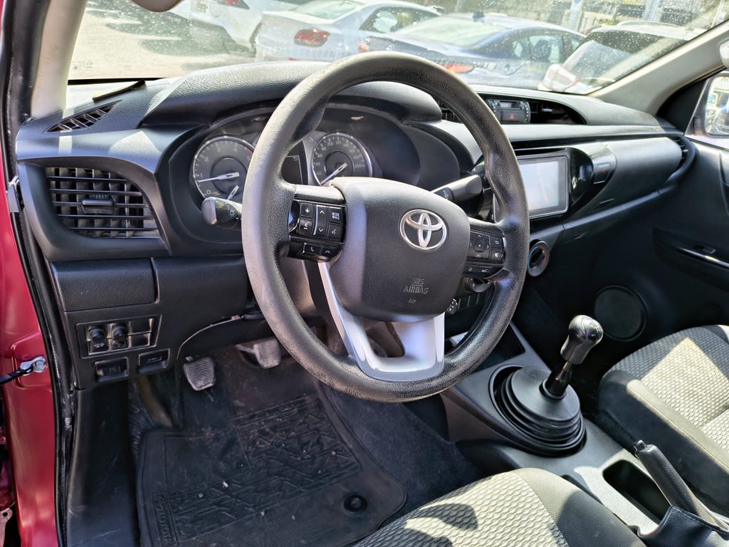 Toyota Hilux Tss 2.4 Diesel 4x2 T/m año 2023