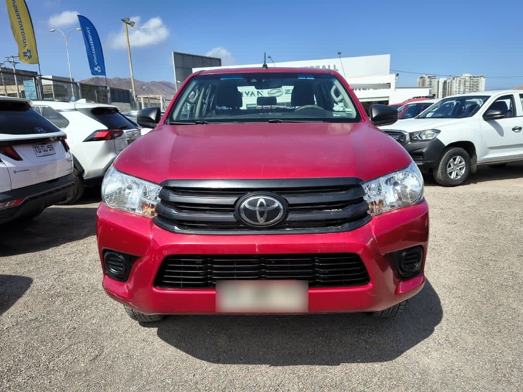 Toyota Hilux Tss 2.4 Diesel 4x2 T/m año 2022