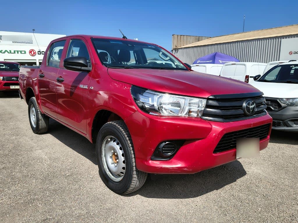 Toyota Hilux Tss 2.4 Diesel 4x2 T/m año 2022
