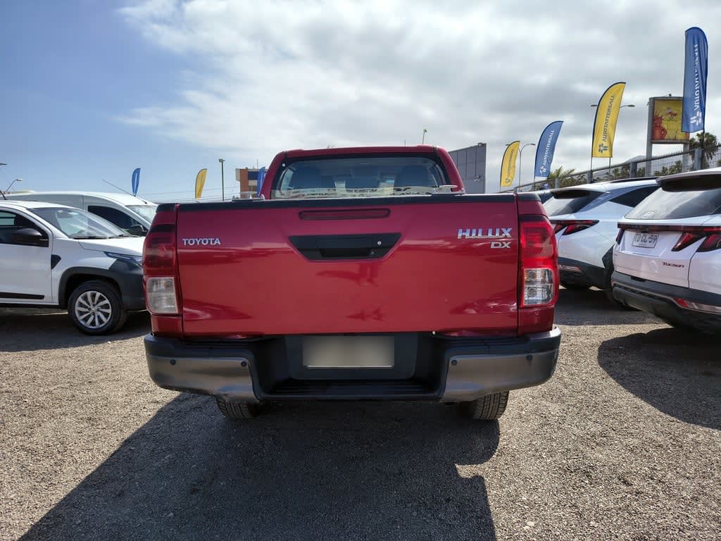 Toyota Hilux Tss 2.4 Diesel 4x2 T/m año 2022