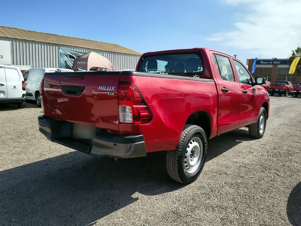 Toyota Hilux Tss 2.4 Diesel 4x2 T/m año 2022