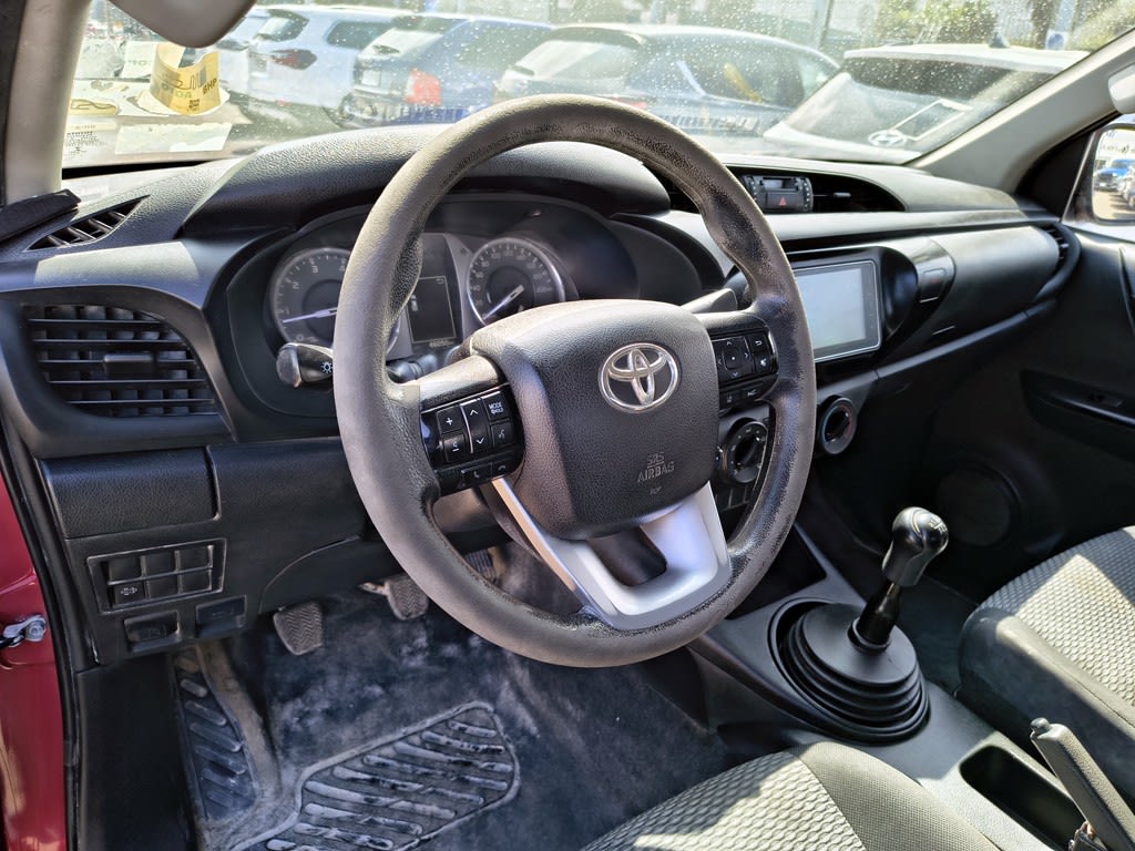 Toyota Hilux Tss 2.4 Diesel 4x2 T/m año 2022