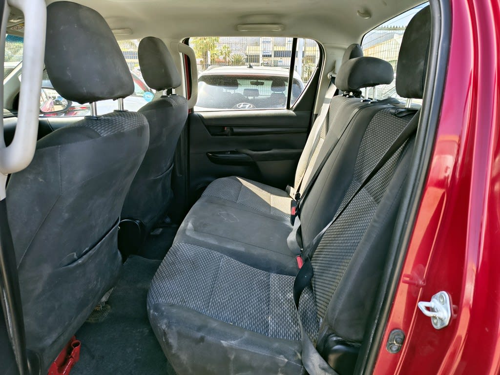 Toyota Hilux Tss 2.4 Diesel 4x2 T/m año 2022