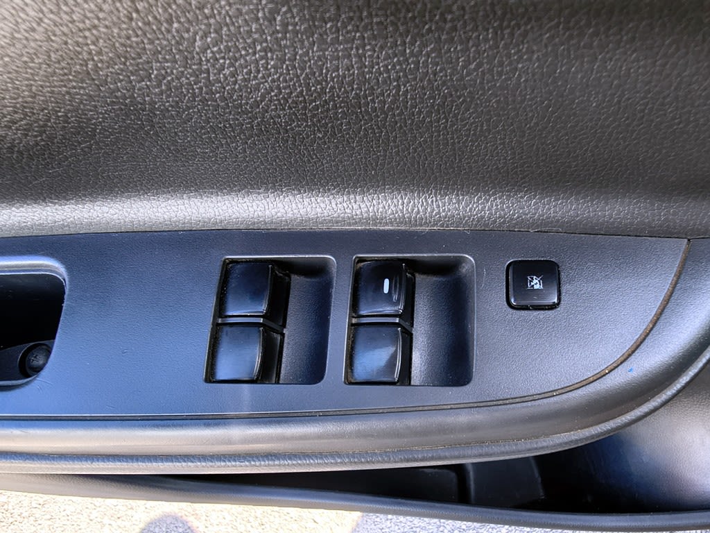 Mitsubishi L200 Katana 2.4 Diesel 4x4 T/m año 2022