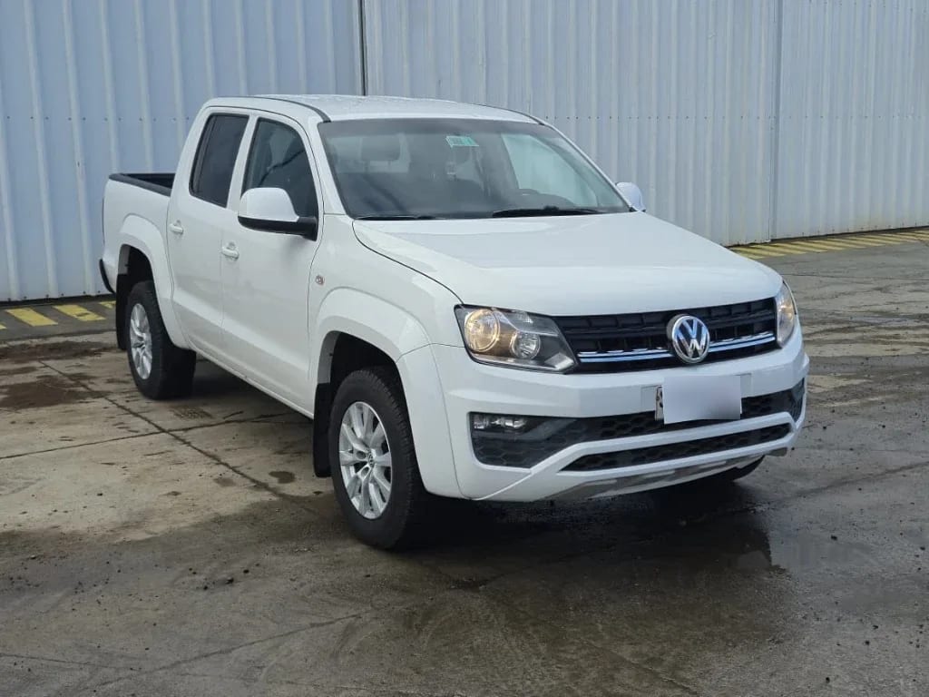 Volkswagen Amarok Dcab Tdi 4x4 Trendline 2.0 año 2023