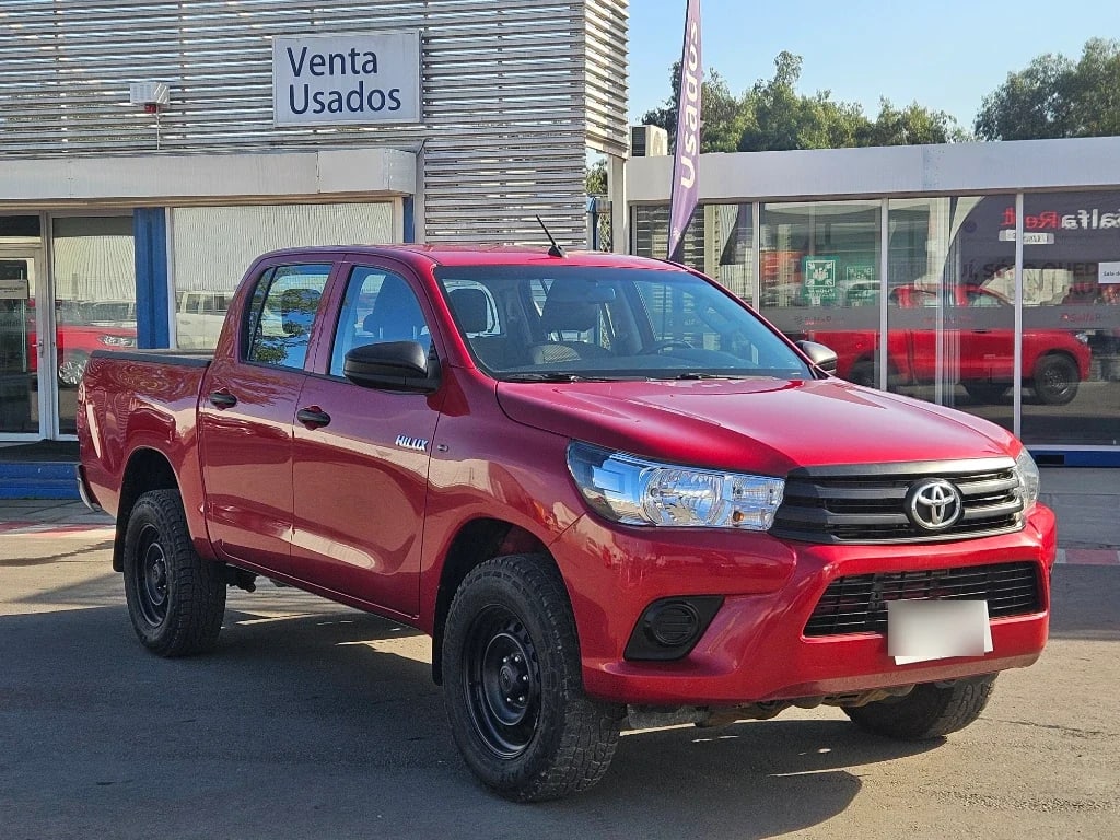 Toyota Hilux Dc 4x4 2.4 D Dx Mt año 2023