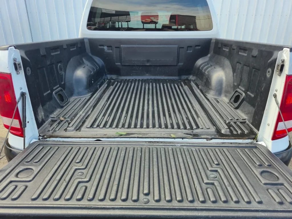 Volkswagen Amarok Dcab Tdi 4x4 Trendline 2.0 año 2023