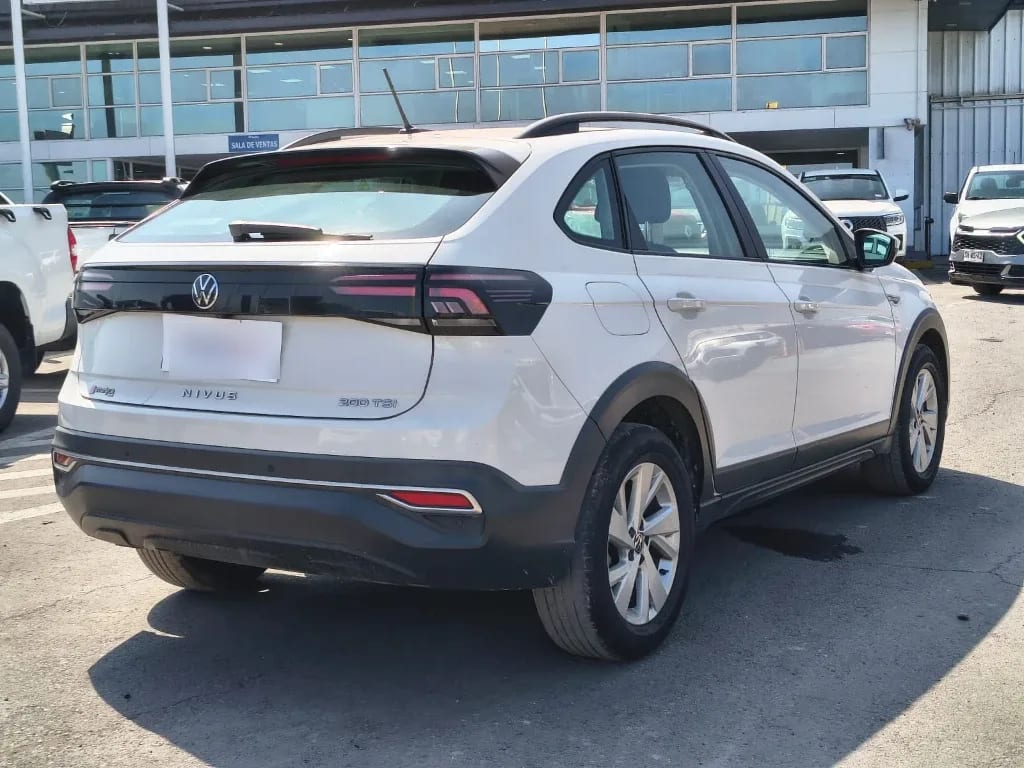 Volkswagen Nivus Tsi At Comfortline año 2023