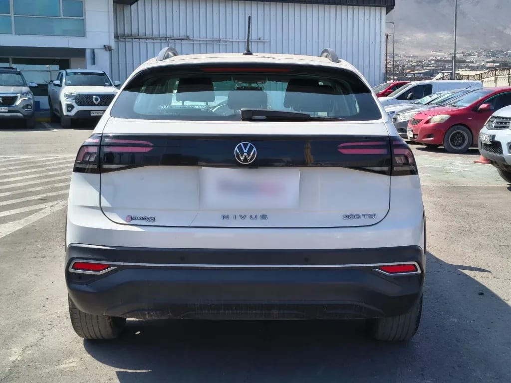 Volkswagen Nivus Tsi At Comfortline año 2023