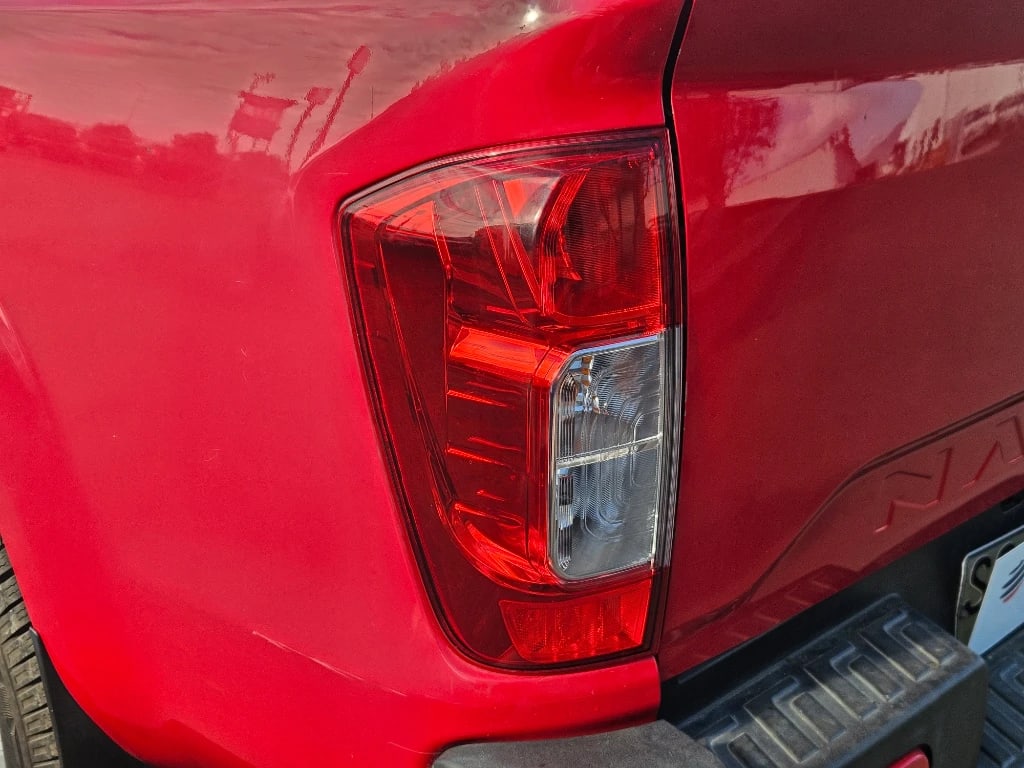 Nissan Navara Dc 4x2 2.3tdi Xe año 2023