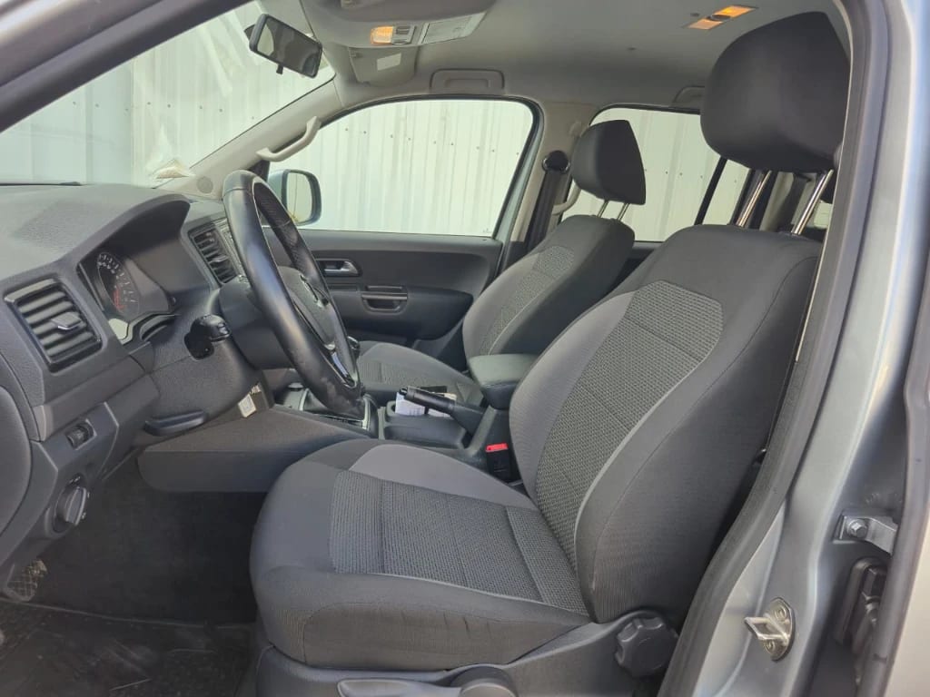 Volkswagen Amarok Dcab Tdi 4x4 Trendline 2.0 año 2023