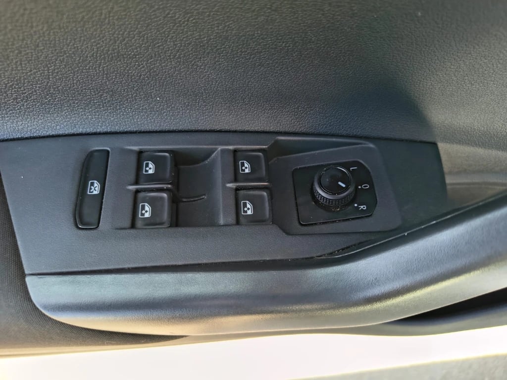 Volkswagen Nivus Tsi At Comfortline año 2023