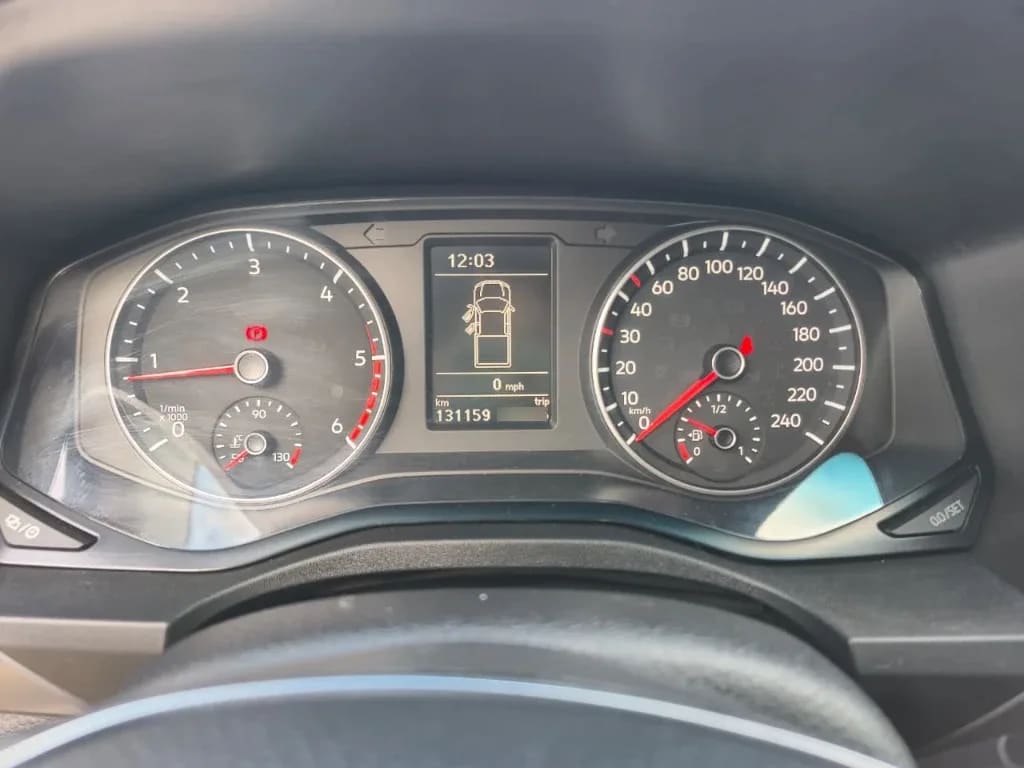Volkswagen Amarok Dcab Tdi 4x4 Trendline 2.0 año 2023