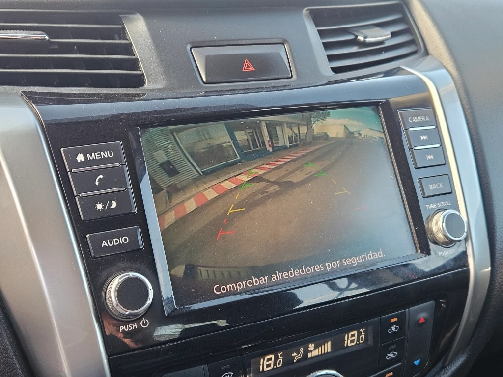 Nissan Navara Dc 4x2 2.3tdi Xe año 2023