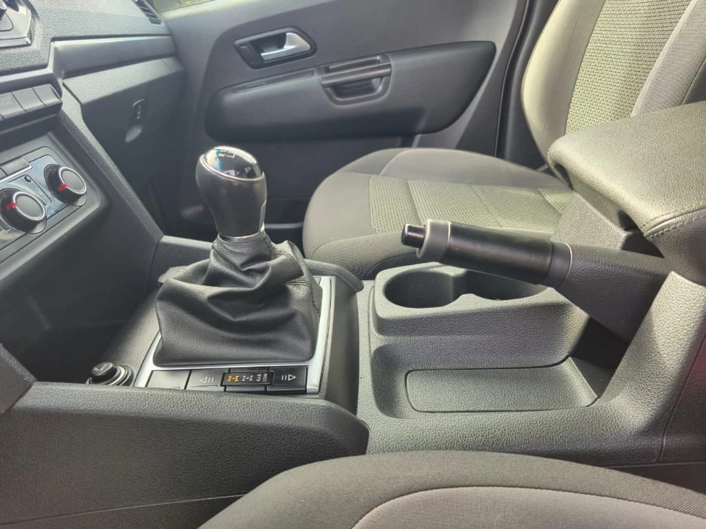 Volkswagen Amarok Dcab Tdi 4x4 Trendline 2.0 año 2023