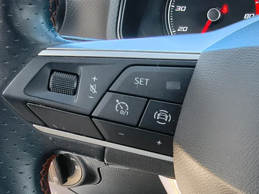 Seat Arona Fr 1.6 At año 2023