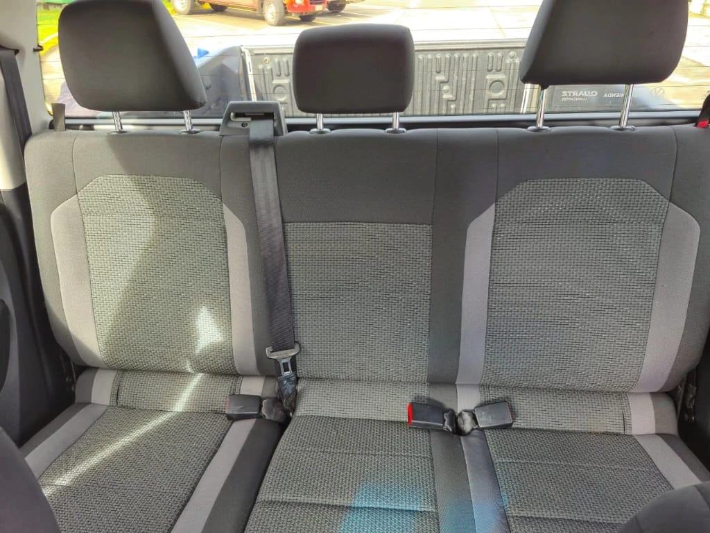 Volkswagen Amarok Dcab Tdi 4x4 Trendline 2.0 año 2023