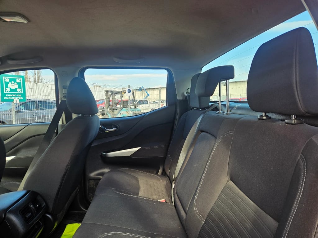Nissan Navara Dc 4x2 2.3tdi Xe año 2023