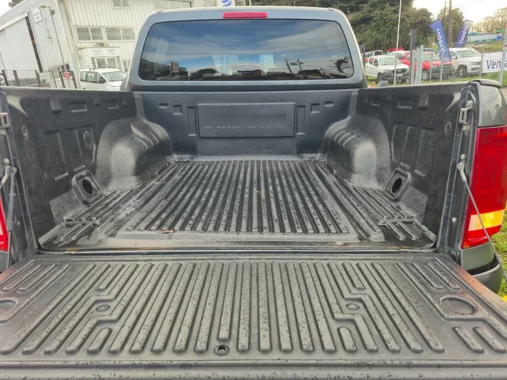 Volkswagen Amarok Confortline At 4x4 Tdi 2.0 año 2023