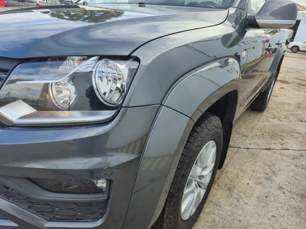 Volkswagen Amarok Confortline At 4x4 Tdi 2.0 año 2023