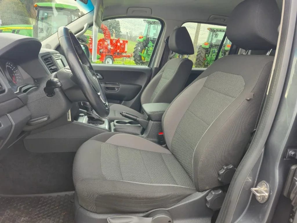 Volkswagen Amarok Confortline At 4x4 Tdi 2.0 año 2023