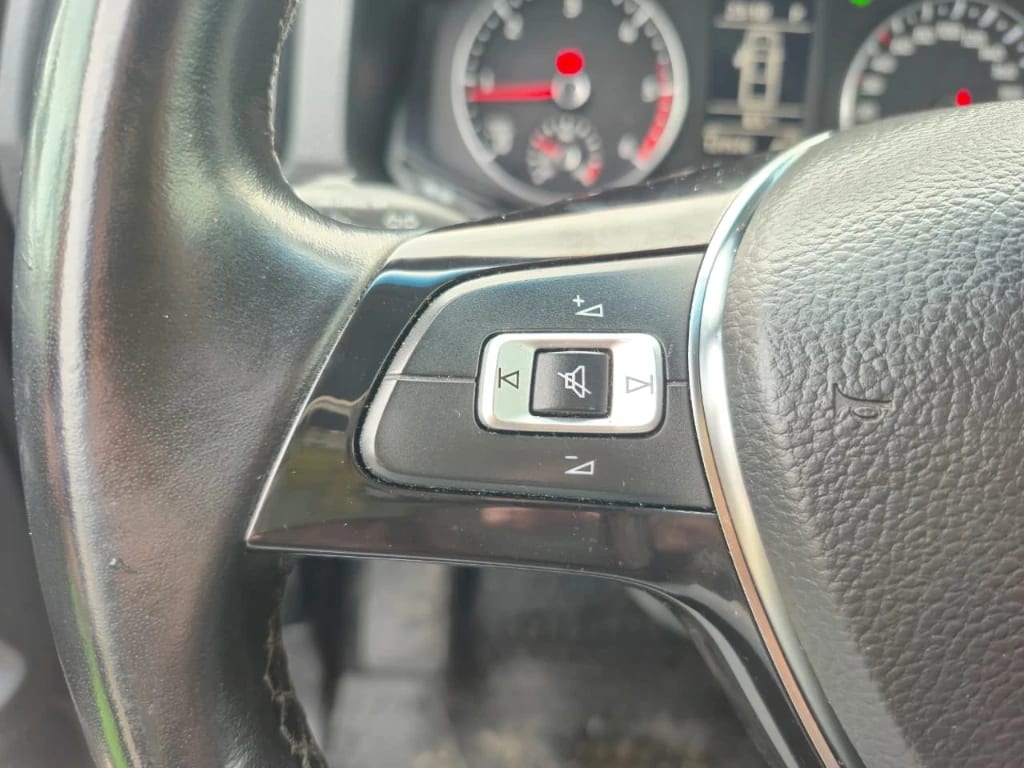 Volkswagen Amarok Confortline At 4x4 Tdi 2.0 año 2023