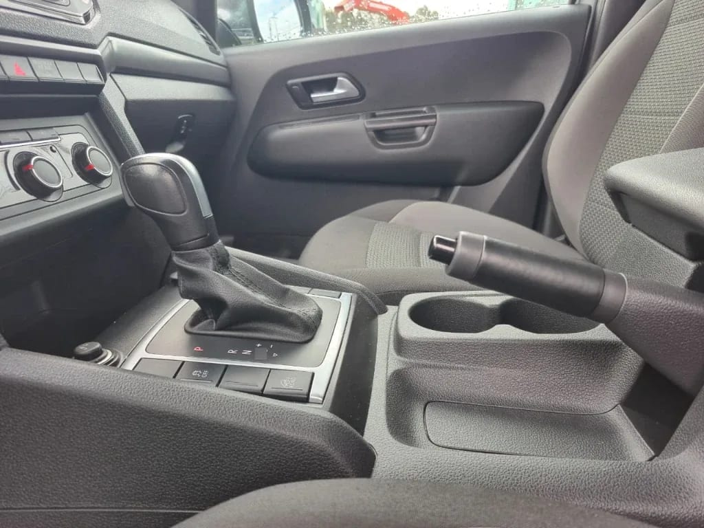 Volkswagen Amarok Confortline At 4x4 Tdi 2.0 año 2023