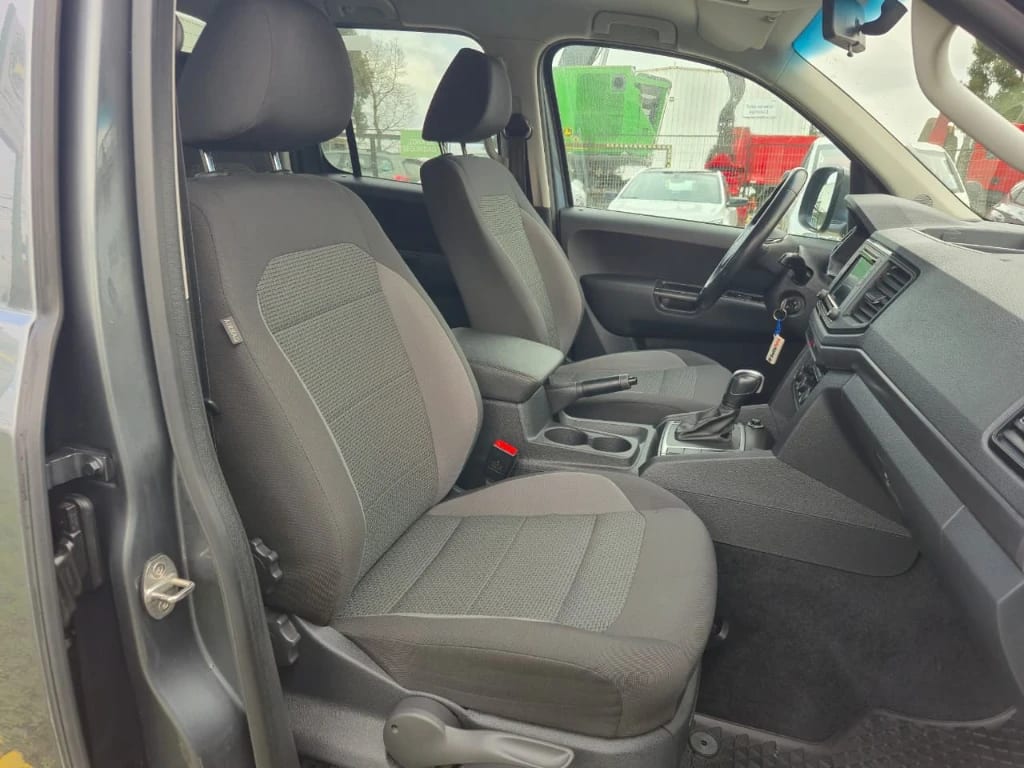 Volkswagen Amarok Confortline At 4x4 Tdi 2.0 año 2023