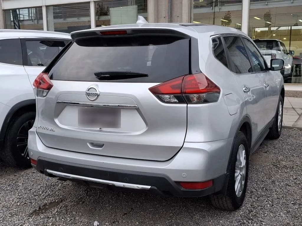 Nissan X-Trail 2.5 Sense 4x2 Cvt At 5p año 2023