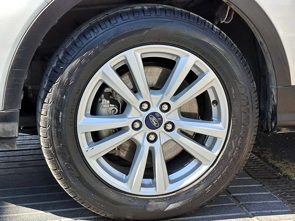 Ford Escape At año 2020